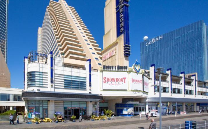 Astonishing Ocean Front Condo Cozysuites At Showboat Atlantic City Eksteriør bilde