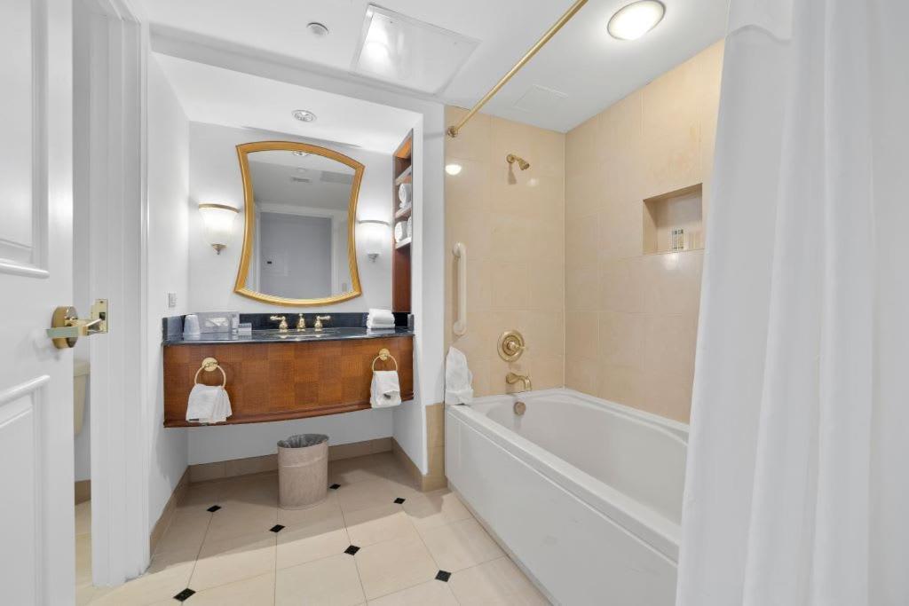 Astonishing Ocean Front Condo Cozysuites At Showboat Atlantic City Eksteriør bilde