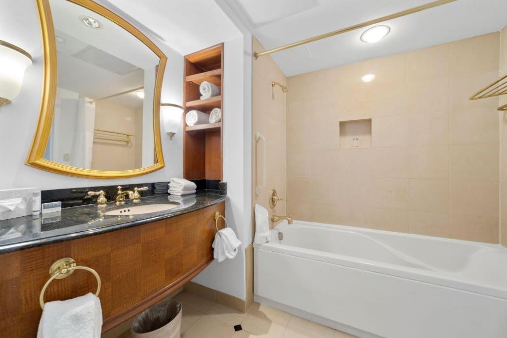 Astonishing Ocean Front Condo Cozysuites At Showboat Atlantic City Eksteriør bilde