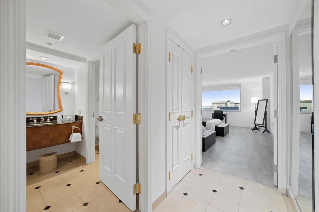 Astonishing Ocean Front Condo Cozysuites At Showboat Atlantic City Eksteriør bilde