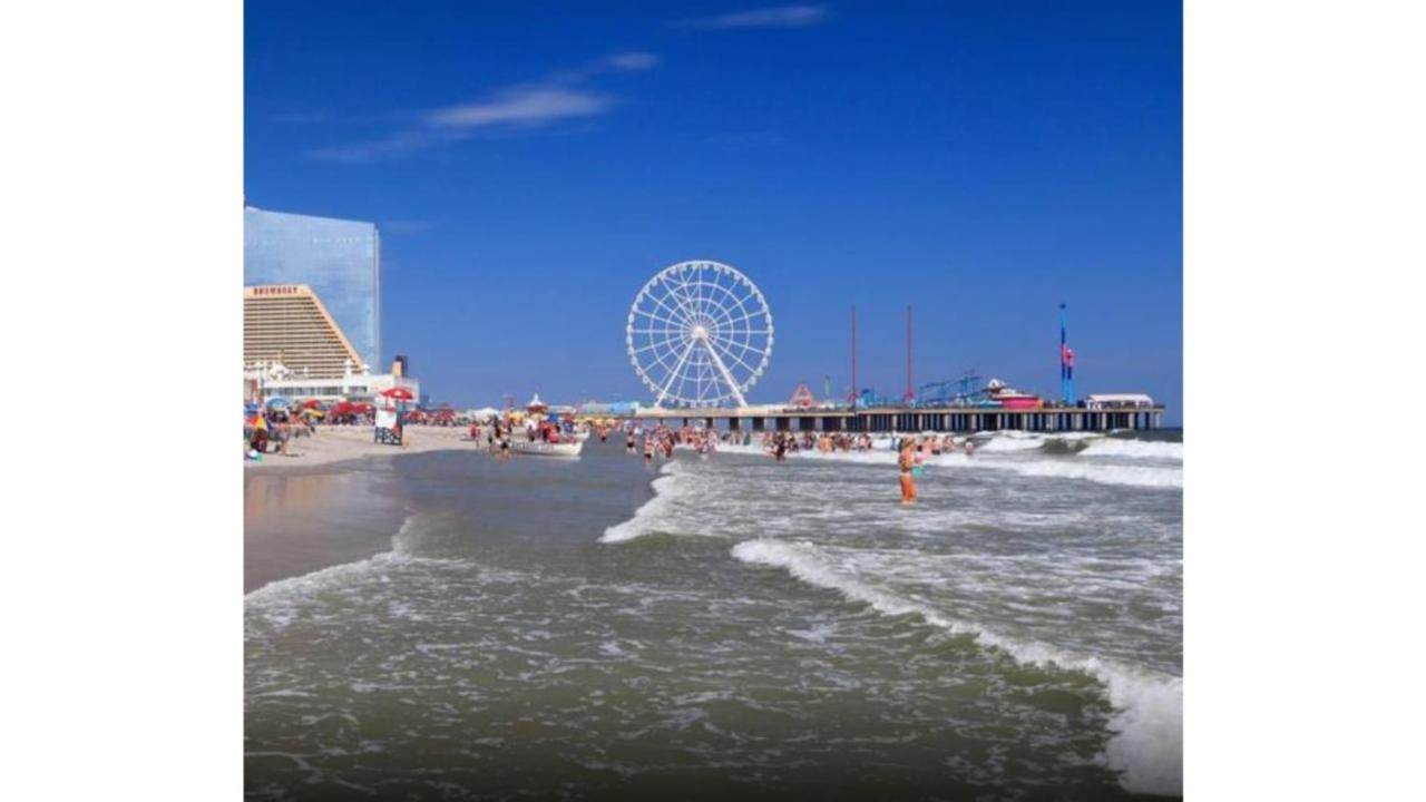 Astonishing Ocean Front Condo Cozysuites At Showboat Atlantic City Eksteriør bilde